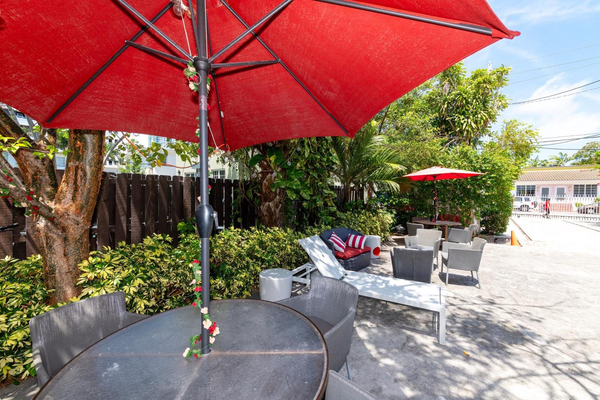 Sunny Days Apartments Miami Beach Eksteriør bilde